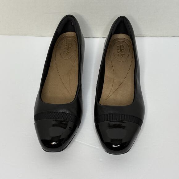 Clark’s Women’s Sz 9 Black Juliet Monte‎ Low Heel Slip On Shoes Work Casual Pump - Picture 1 of 7